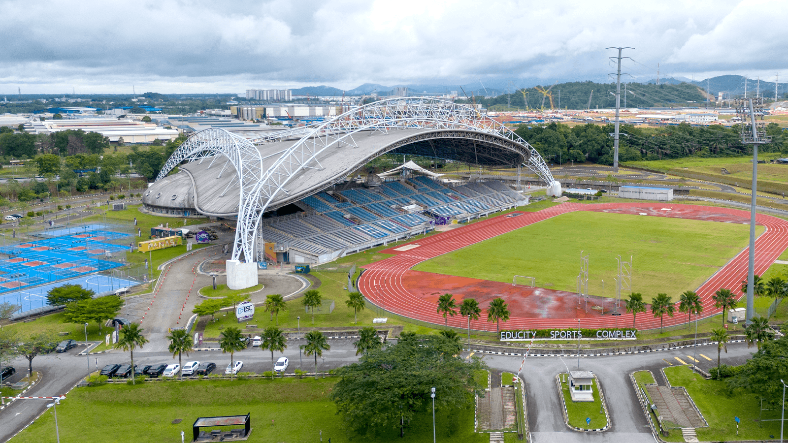 Running Track — photo 1